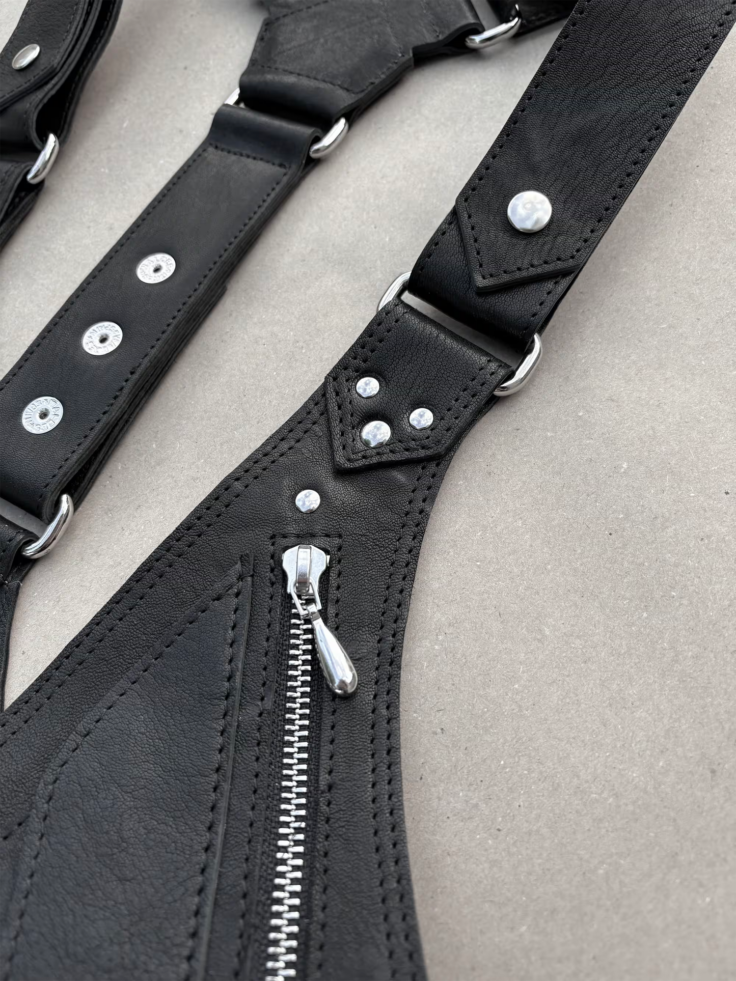 Harness Bag - Obsidian Edition